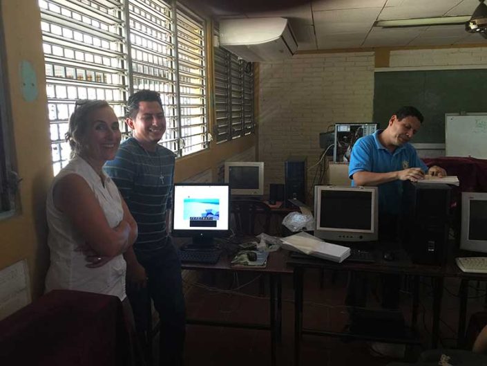 computer lab in Pablo V1 secondary school computer lab in Pablo V1 secondary school